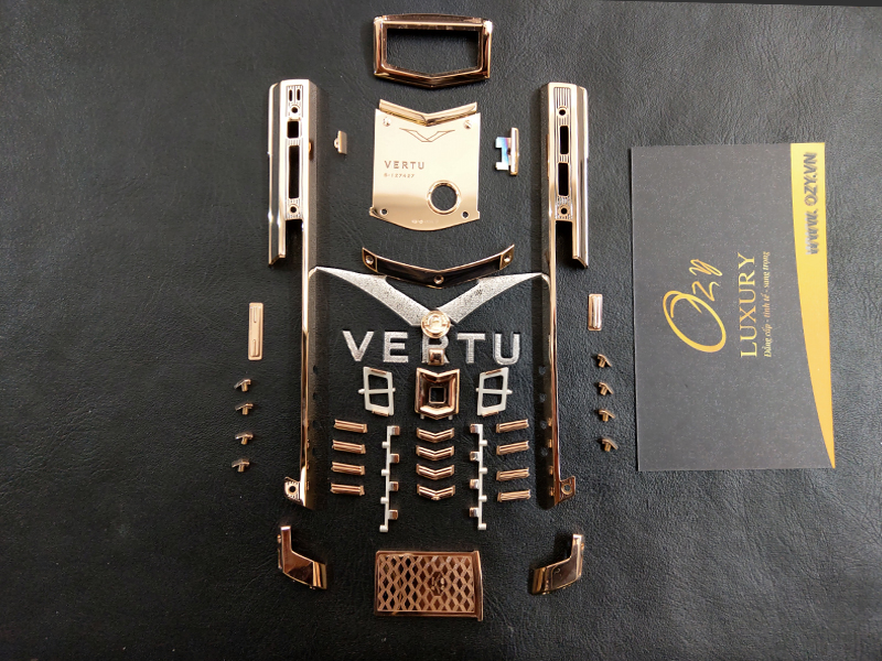 khung vỏ vàng khối - Vertu - sự sang trọng mang tầm xa xỉ