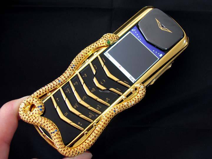 Bước đột phá trong thiết kế tạo nên chiếc Vertu đẳng cấp