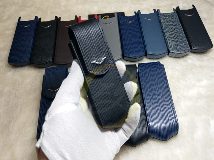 Bao Vertu Lv nắp gập navy