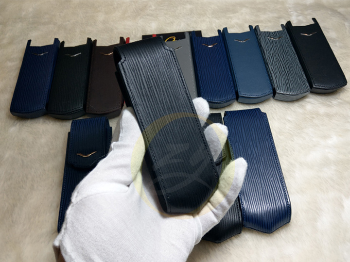 Bao Vertu Lv nắp gập navy