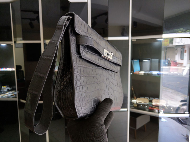 Clutch Nam cầm tay cá sấu nhập