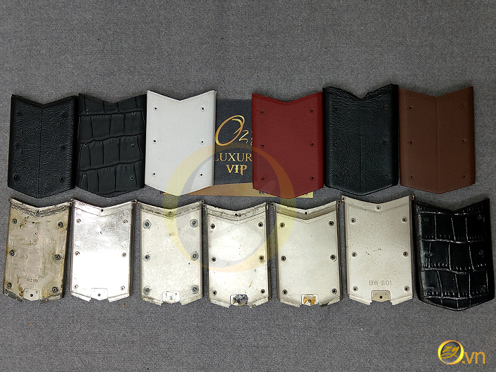 miếng dán da nắp lưng vertu