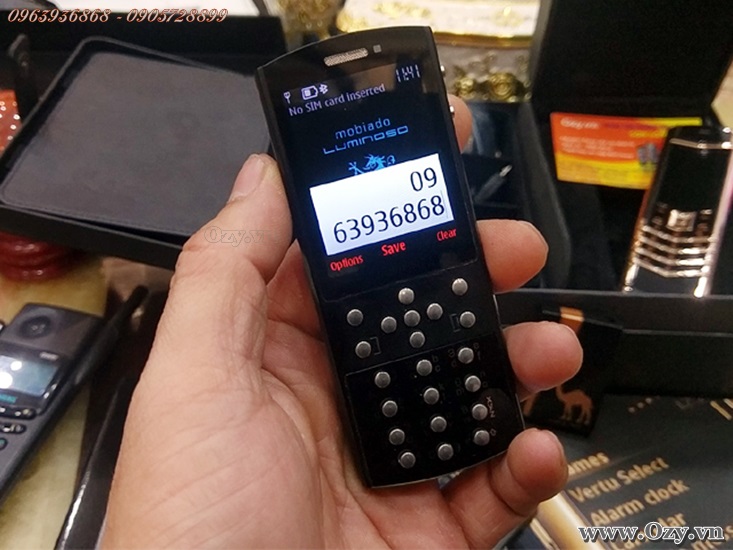 Mobiado Classic 712 Black cao cấp hồng kông
