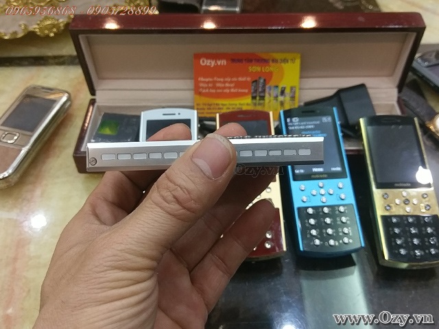 Mobiado 712 zaf white đá sườn