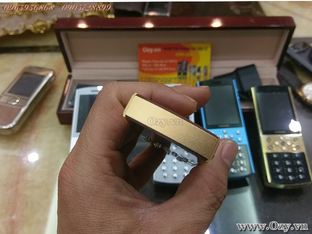 Mobiado 712 red gold cao cấp