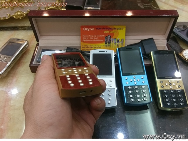Mobiado 712 red gold cao cấp