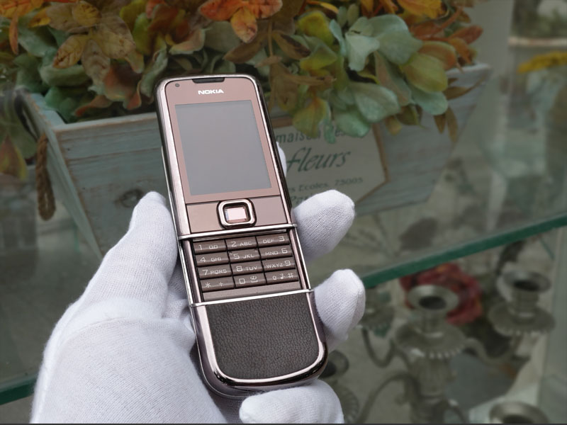 Nokia 8800 nâu xách tay