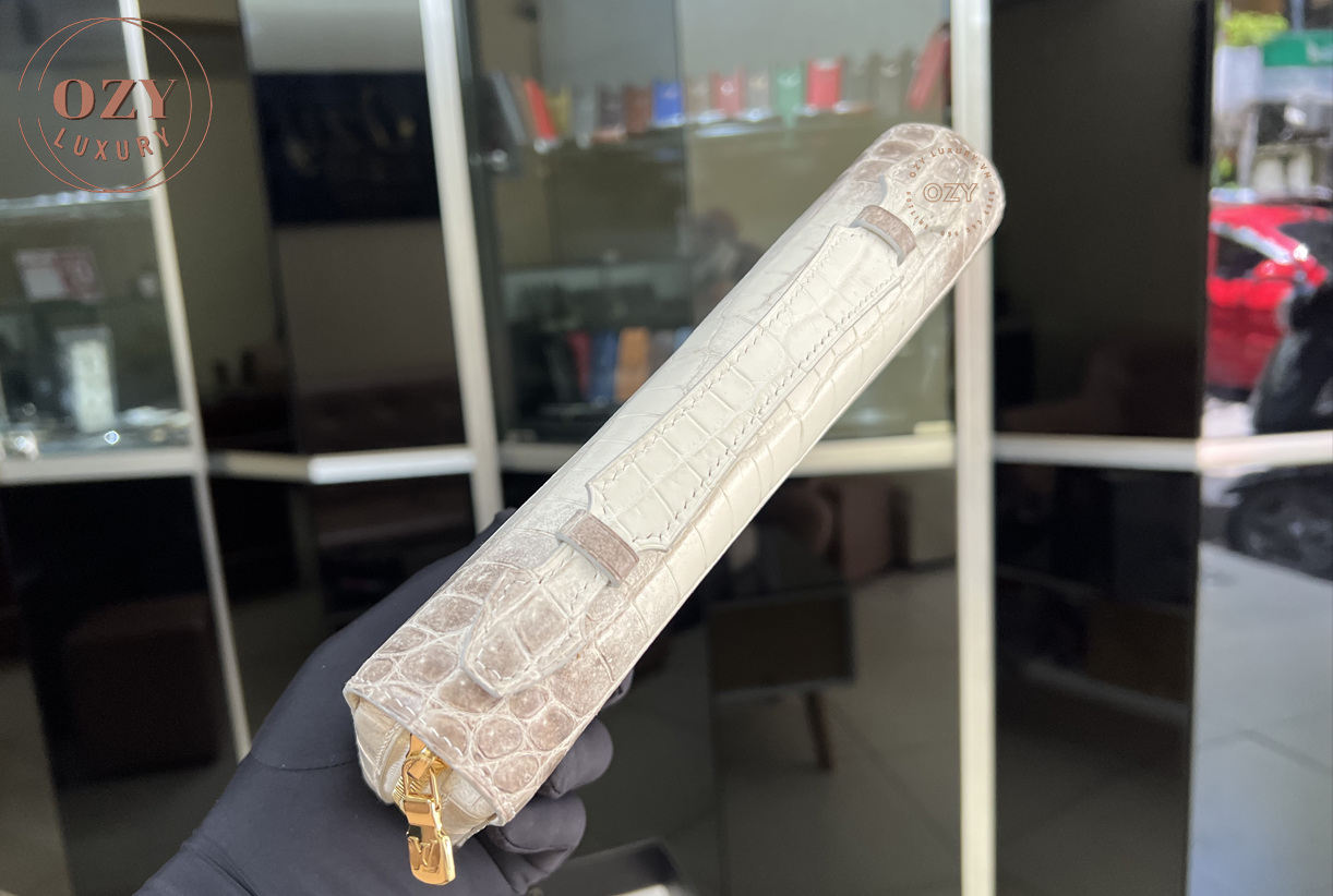 Clutch nam cầm tay da cá pháp