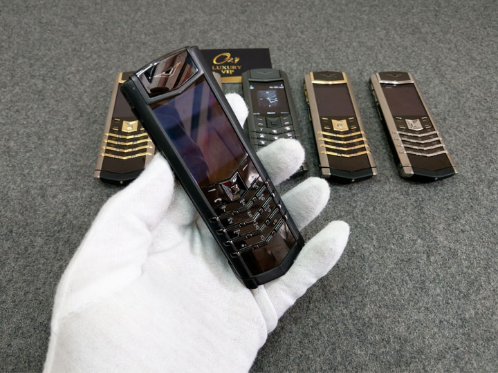 Vertu s Black chính hãng