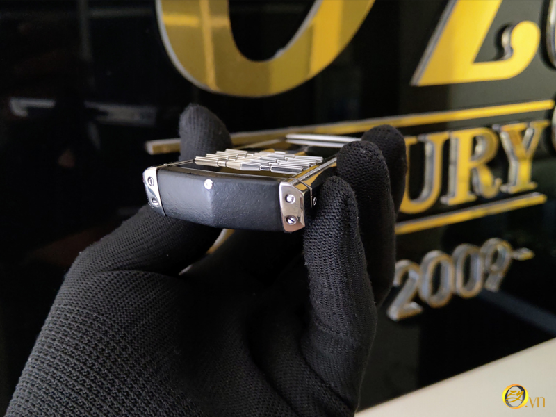 Vertu chính hãng Alligator Skin Diamond