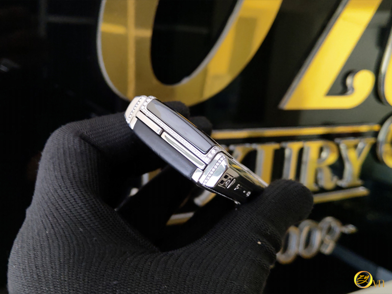 Vertu chính hãng Alligator Skin Diamond