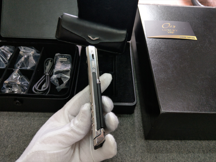 vertu-signature-s-chinh-hang