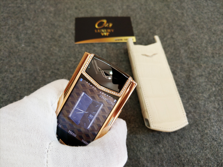 Signature s vàng khối diamonds