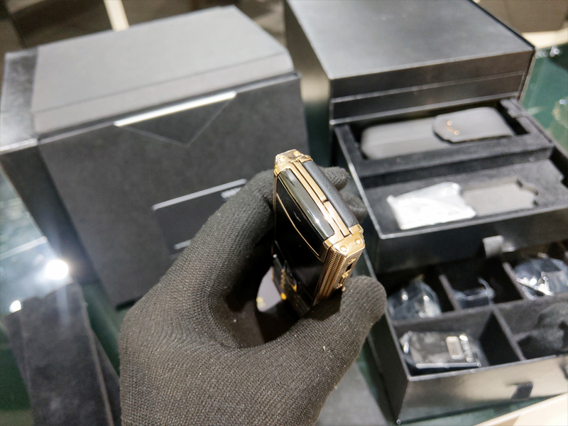 Vertu Cloude paris Rose gold