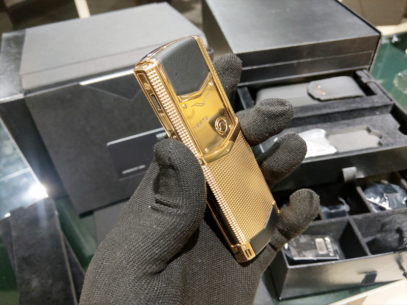 Vertu Cloude paris Rose gold