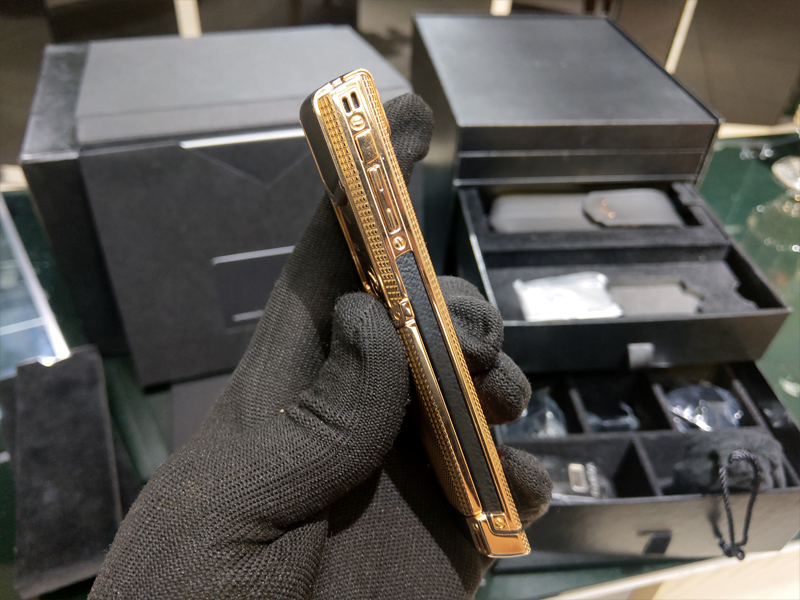 Vertu Cloude paris Rose gold
